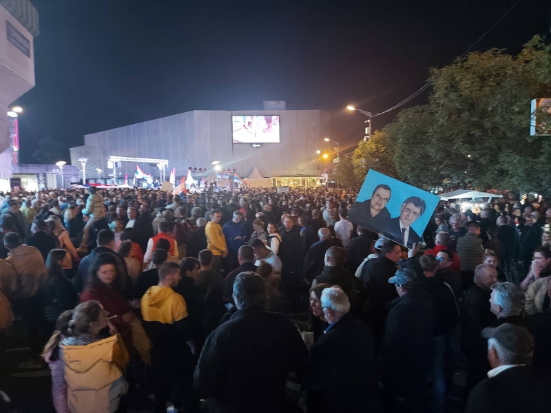 Slika dana: Sa skupa alternative Miloradu Dodiku